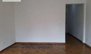 Imagem 2: Kitnet ampla, reformada, no Centro e próx. ao Metrô Anhangabaú