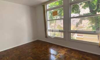 Imagem 2: Apartamento com 2 dormitórios à venda, 90 m² por R$ 990.000,00 - Copacabana - Rio de Janei