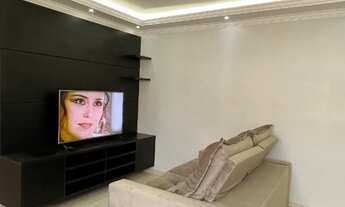 Imagem 4: Alugo Apto 2 quartos, nascente, armários na cozinha, na 402 Total Ville