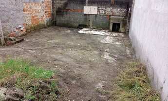 Imagem 3: Casa com terreno amplo