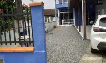 Imagem 7: Casa para venda tem 200 metros quadrados com 6 quartos em Ubatuba - São Francisco do Sul