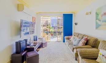 Imagem 2: Sobrado Bosque da Saúde 175m² área construída Quintal, Edícula e 2 Vagas