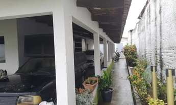 Imagem 6: Casa grande com barracão à venda no centro