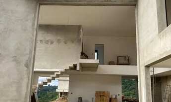 Imagem 5: Casa de condomínio para venda tem 630 metros quadrados com 4 quartos