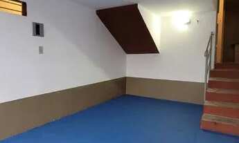 Imagem: Kitnet com vaga de garagem coberta próximo