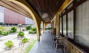 Imagem 3: Casa 04 dormitórios, sendo 01 suíte, à venda no Bairro Praia Comprida - São José/SC