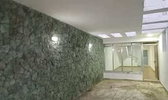 Imagem: Sobrado no Tatuapé ao lado do parque