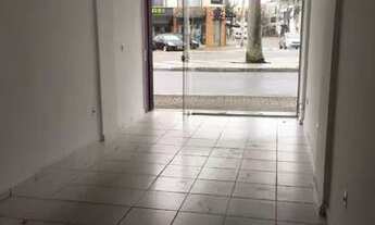 Imagem 2: Linda loja no Centro de Cabo Frio com mezanino