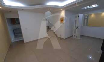 Imagem: Sobrado com 3 quartos (1 suíte) e 2 vagas