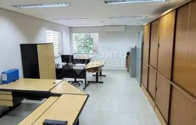 Imagem 5: Sobrado Vila Mariana 250m², 6 Salas, 7 Banheiros, 5 Vagas, Depósito e Quintal