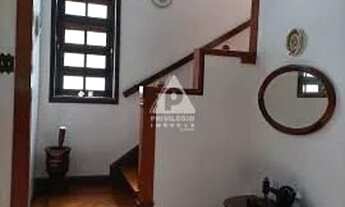 Imagem 2: CASA ESPETACULAR EM COPACABANA - RUA OTAVIANO HUDSON