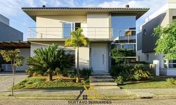 Imagem: Incrível casa com 3 quartos e piscina em