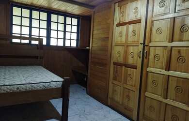 Imagem 5: Ótimo sítio com uma sede de três quartos sendo um suíte, na Ilha de Guaratiba