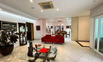 Imagem 4: Magnífica casa com 1070m² de área construída com 5 suite todas com closet