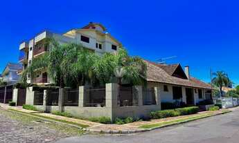 Imagem: Lindíssima casa alto padrão no Bairro