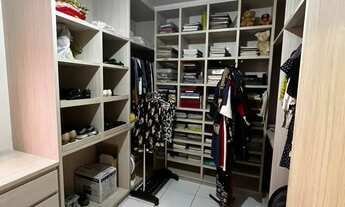 Imagem 5: Imóvel para aluguel e venda possui 210 metros quadrados com 4 quartos