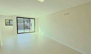 Imagem 5: Geminado à Venda em Jaraguá do Sul com 3 dormitórios, Sendo 1 - Bairro Três Rios do Norte