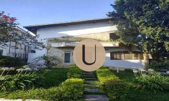 Imagem: Casa com Mezanino, Piscina e 5 Dormitórios