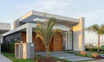 Imagem 3: Casa com fachada imponente no Reserva das Águas