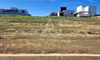 Imagem: Lote a venda no Condomínio Villas do Golfe
