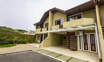 Imagem 5: Sobrado triplex com 140 mt , 3 quartos, 1 suíte, em condomínio fechado no Pilarzinho ao la