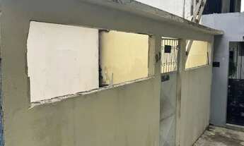 Imagem 1: Vendo Casa com Laje no Bairro Petrópolis Próx. Colégio Tiradentes