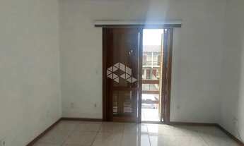 Imagem 5: Casa sobrado com 2 dormitórios, 2 banheiros, em oóima localização