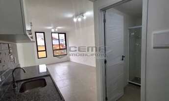 Imagem 2: Kitnet/Conjugado : / Residencial / Centro