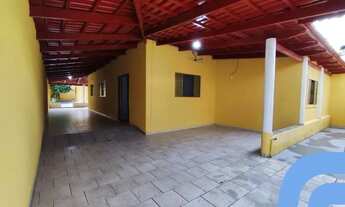 Imagem 2: Uma linda cada de 185 m² com 04 quartos, no Village Santa Rita em Goiânia para locação. Si