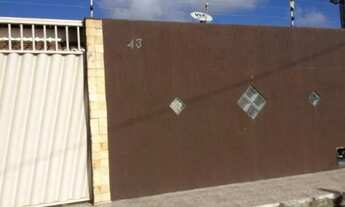 Imagem 2: Casa de 2 Quartos com Energia Solar em Extremoz