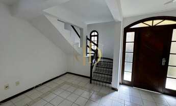 Imagem 5: PRAIA DO FLAMENGO Vendo village triplex, 150 m², 4/4, a poucos passos da praia. Precisa de