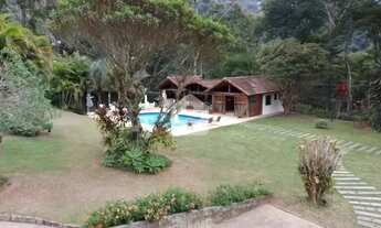 Imagem: Casa para venda com 5 quartos, 2700m²