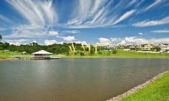 Imagem: Lote Exclusivo em Condomínio de Alto Padrão