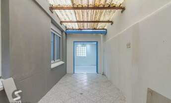 Imagem 5: 2 Dormitórios com pátio, área de serviço e churrasqueira no Bairro Petrópolis