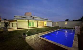 Imagem 7: Casa para venda possui 300 metros quadrados com 3 quartos