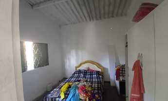 Imagem 2: Casa para venda tem 70 metros quadrados com 2 quartos em Laranjeiras - Uberlândia - MG