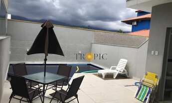 Imagem: OPORTUNIDADE. Sobrado com 3 suítes à venda