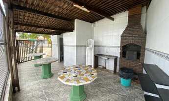 Imagem 2: Cond fechado da Av a Beira Mar, 4 qts sendo 1 suíte, salão de festa, mini playground, 100