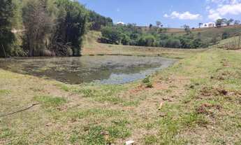 Imagem 3: Oportunidade de obter um terreno com área verde para seu lazer.!!
