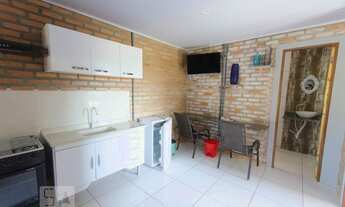Imagem 3: Apartamento para Aluguel - São João do Rio Vermelho, 2 Quartos, 60 m2