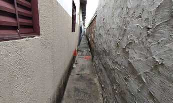 Imagem 2: Vila com 4 casa á venda