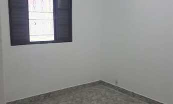 Imagem 6: Casa bem localizada com 02 Cômodos independente !!Água e Luz individual