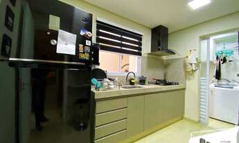 Imagem 7: Casa de condomínio para venda tem 140 metros quadrados com 3 quartos