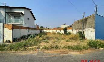 Imagem: Terreno Ótima Localização, em frente