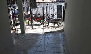 Imagem 2: Casa para venda tem 100 metros quadrados com 2 quartos em Jardim Guanabara - Fortaleza - C