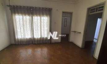 Imagem: Casa com ótima localização no bairro