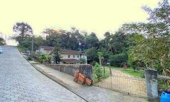 Imagem: Terreno com Casa Mista à Venda com 500m²