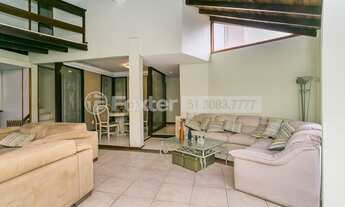 Imagem 3: Casa de condomínio à venda de 295m² com 3 suítes no bairro Agronomia em Porto Alegre