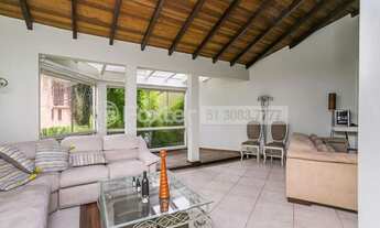 Imagem 4: Casa de condomínio à venda de 295m² com 3 suítes no bairro Agronomia em Porto Alegre