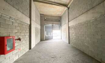 Imagem 3: Loja, 45 m² - venda por R$ 750.000,00 ou aluguel por R$ 4.500,00/mês - Centro - São Gonçal